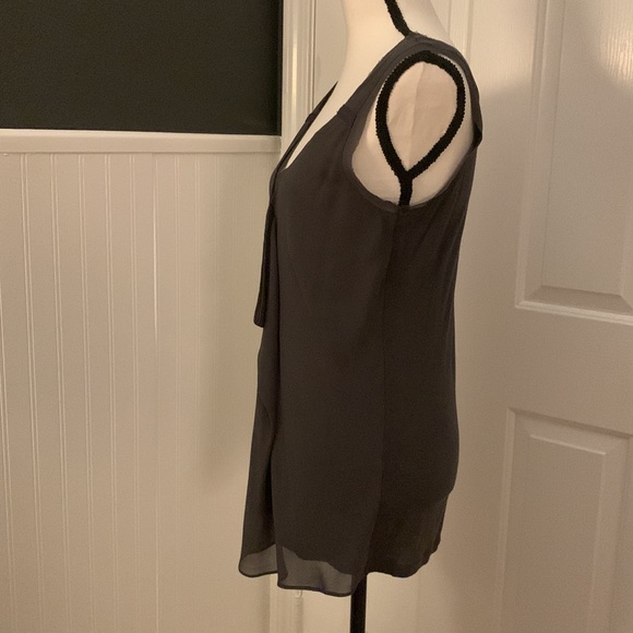 Tank - Picture 2 of 7